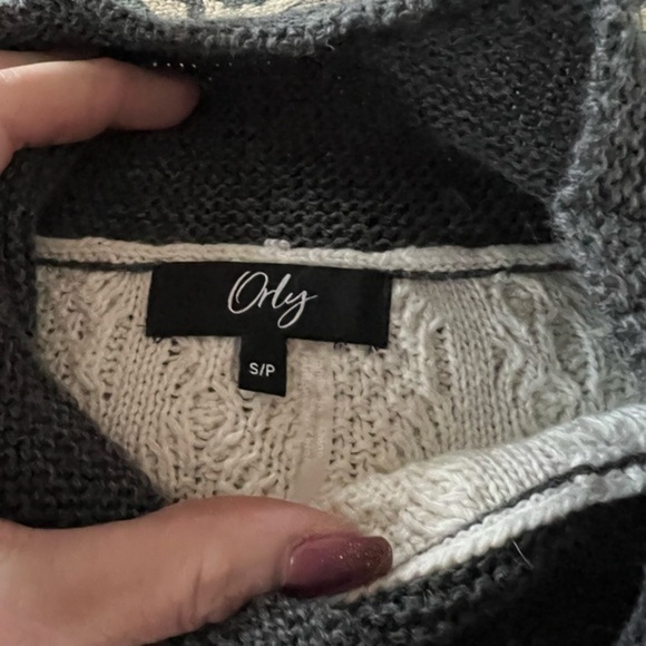 ORLY Block Color Cable Mock Turtleneck Sweater - Picture 9 of 14